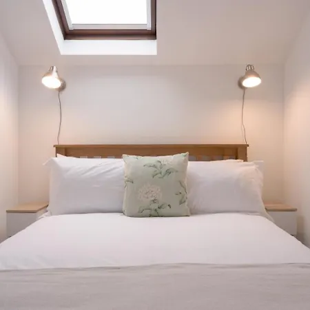 アパート Richmond, Tithebarn St, *